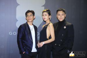 ▲陳璇(中)今以帶領者的身分出席金馬獎。(圖/NOWnews攝影中心) ▲陳璇(中)今以帶領者的身分出席金馬獎。(圖/NOWnews攝影中心)