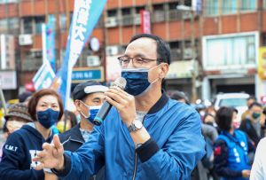 黃士修稱侯友宜公投戰犯 朱立倫坦言:市長站在民意立場