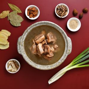 ▲第4名是嘉義阿榮師招牌啤酒鴨,以中藥材入味,偏向鴨湯原味,2500g大包裝12/31前特價699元。(圖/PChome 24h購物提供) ▲第4名是嘉義阿榮師招牌啤酒鴨,以中藥材入味,偏向鴨湯原味,2500g大包裝12/31前特價699元。(圖/PChome 24h購物提供)
