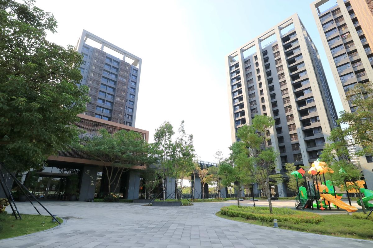 ▲台南市永康區屋齡5年內的大樓,今年前10月的平均單價較去年同期相比,漲幅22%。(圖/NOWnews資料照片)