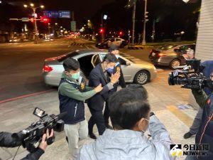 ▲高嘉瑜被男友林秉樞家暴、限制人身自由,新北檢警凌晨將他拘提到案,預計上午詢問筆錄。(圖/讀者提供) ▲高嘉瑜被男友林秉樞家暴、限制人身自由,新北檢警凌晨將他拘提到案,預計上午詢問筆錄。(圖/讀者提供)