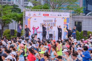 2022「Taishin Women Run」最香路跑順應南部女性跑者的熱切呼喚,除了原有的台北場賽事之外,將首次安排高雄場賽事,台新銀行力邀全台女性跑者一同感受台新女子路跑的魅力。(圖/台新銀行提供) ▲2022「Taishin Women Run」最香路跑順應南部女性跑者的熱切呼喚,除了原有的台北場賽事之外,將首次安排高雄場賽事,台新銀行力邀全台女性跑者一同感受台新女子路跑的魅力。(圖/台新銀行提供)