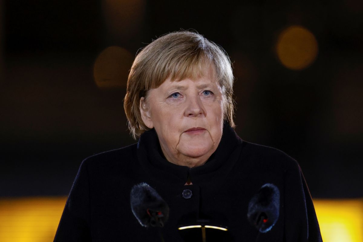 ▲德國總理梅克爾一直沒說她12月8日交棒蕭茲（Olaf Scholz）後想做些什麼，外界猜測她將告老還鄉。（圖／美聯社／達志影像）