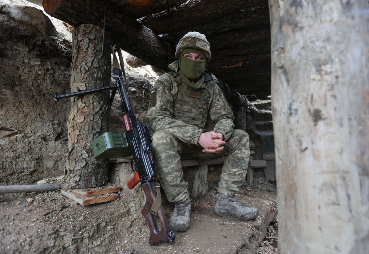 ▲烏克蘭局勢緊張，卻傳出有國家衛隊士兵於軍工廠掃射的事件。資料照。（圖／美聯社／達志影像）