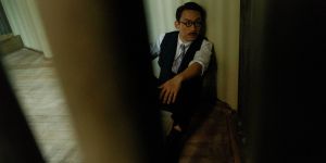 ▲郭子乾在《茶金》獄中向溫昇豪提親。(圖/公視) ▲郭子乾在《茶金》獄中向溫昇豪提親。(圖/公視)