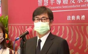 街頭造謠「民進黨支持四同意」　陳其邁痛批選舉奧步
