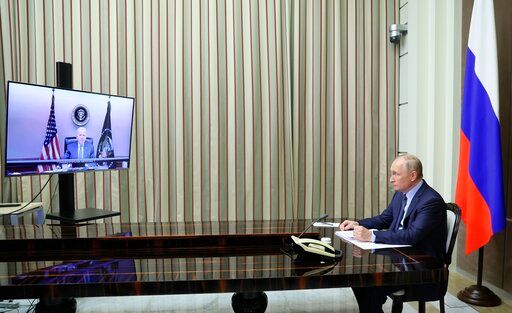 ▲在烏克蘭情勢高度緊張之際，白宮29日宣布，總統拜登及俄羅斯總統蒲亭30日將再度通話。圖為先前2人視訊會議資料照。（圖／美聯社／達志影像）
