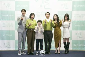 ▲李尚禹(左起)、田慧振、李京勳、吳正世、李詩媛、黃雨瑟惠出席記者會。(圖/愛奇藝國際站) ▲李尚禹(左起)、田慧振、李京勳、吳正世、李詩媛、黃雨瑟惠出席記者會。(圖/愛奇藝國際站)