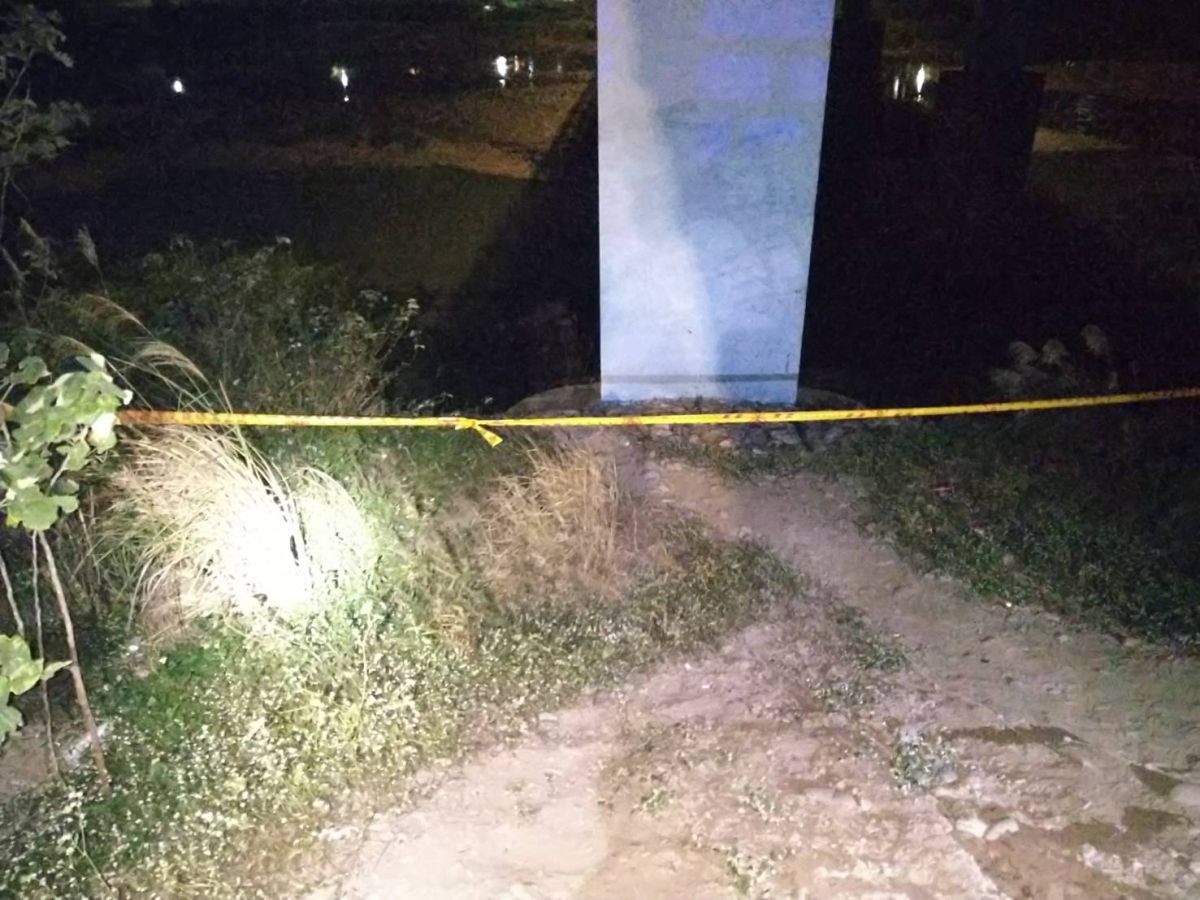 新北樹林柑園橋下、疑發現未爆彈 警現場拉封鎖線排除中