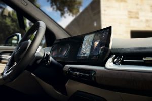 ▲全新世代BMW 2系列Active Tourer更由內而外重新打造,承襲BMW新世代座艙布局,導入全新BMW豪華純電旗艦休旅iX中多項首見的頂尖前衛科技配備。(圖/業者提供) ▲全新世代BMW 2系列Active Tourer更由內而外重新打造,承襲BMW新世代座艙布局,導入全新BMW豪華純電旗艦休旅iX中多項首見的頂尖前衛科技配備。(圖/業者提供)