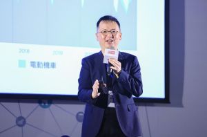 報導 ▲彭明義指出,機車是台灣人必要的交通工具,但電動機車過去市佔率僅有1%,直到 Gogoro 打破了電動機車時速低、續航力短等刻板印象。(圖/記者葉政勳攝)