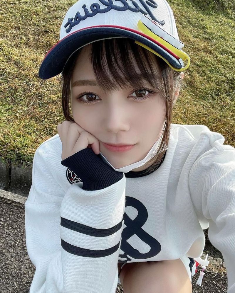 ▲涼森玲夢臉蛋姣好。（圖／翻攝涼森玲夢IG）