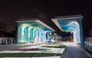 ▲捷運局長吳義隆表示,輕軌新增三站但票價不變。(圖/高市府捷運局提供) ▲捷運局長吳義隆表示,輕軌新增三站但票價不變。(圖/高市府捷運局提供)