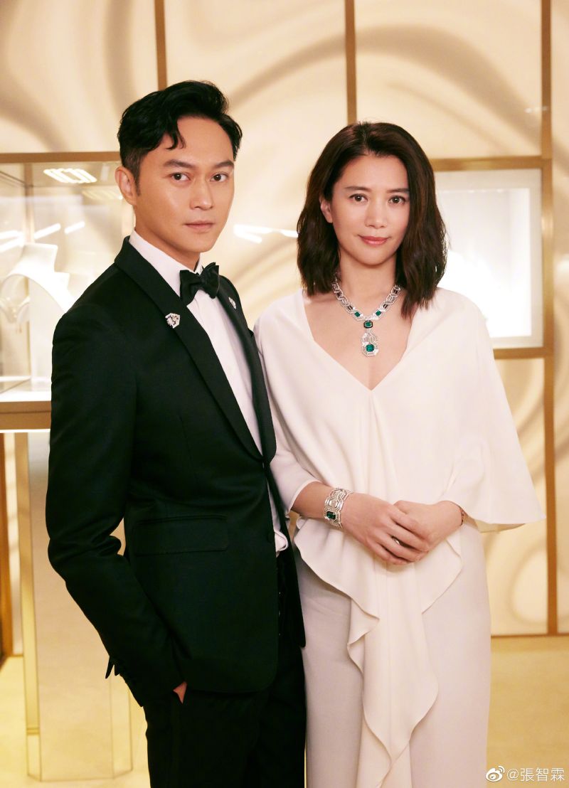 ▲張智霖（左）、袁詠儀結縭20年。（圖／張智霖微博）