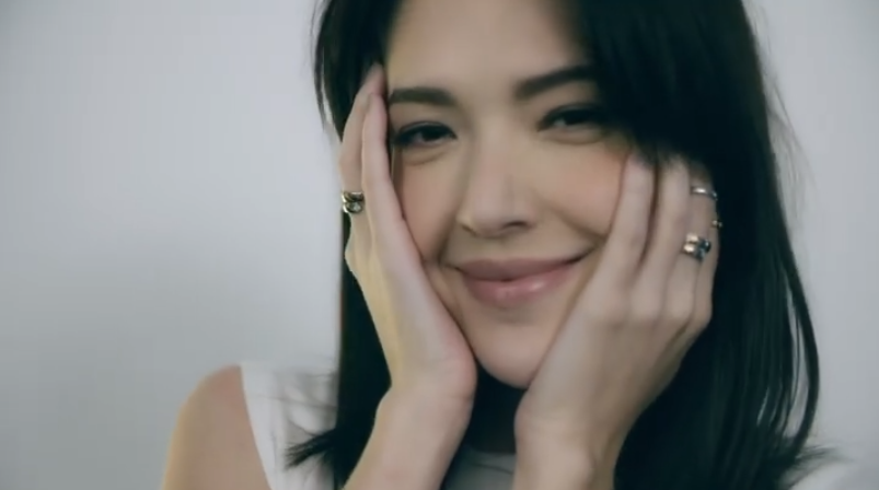 ▲許瑋甯（如圖）近日驚喜曬出短髮自拍照，模樣完全不輸給近期也以極短髮亮相的韓國女星宋慧喬。（圖／許瑋甯IG）