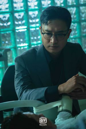 ▲趙宇鎮劇中面惡心善。(圖/愛奇藝國際站) ▲趙宇鎮劇中面惡心善。(圖/愛奇藝國際站)