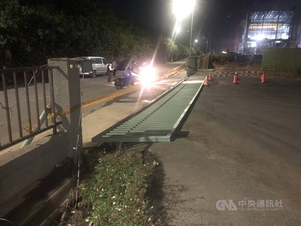 大潭電廠大門倒塌壓死工程師　檢警釐清事故原因
