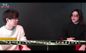 ▲羅蘭做事不喜歡被規則束縛,堅持做自己。(圖/三原JAPAN Sanyuan_JAPAN YouTube) ▲羅蘭做事不喜歡被規則束縛,堅持做自己。(圖/三原JAPAN Sanyuan_JAPAN YouTube)