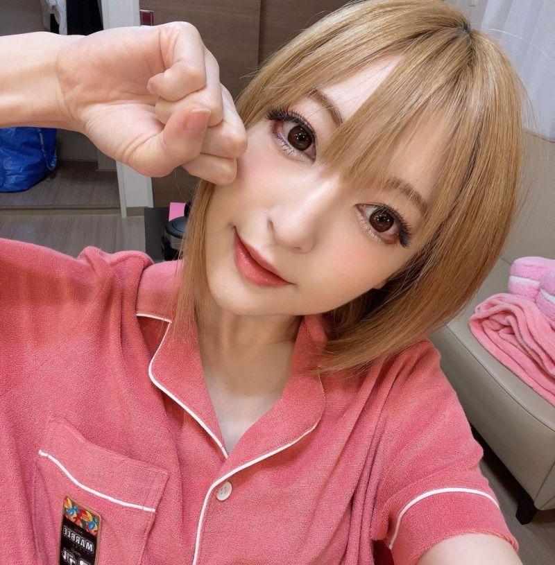 ▲神田沙也加是松田聖子、神田正輝的女兒，但她與媽媽關係似乎決裂，生前有打電話給爸爸預祝生日快樂。（圖／神田沙也加IG）
