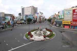 越南疫情 ▲圖為胡志明市8月封鎖時的街景。(圖/美聯社/達志影像)