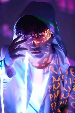 鹿希派推出新專輯。(圖/容易文創提供) ▲鹿希派推出新專輯。(圖/容易文創提供)