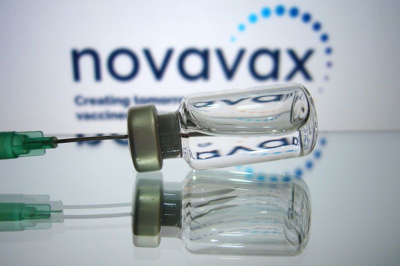 ▲新加坡採購美國諾瓦瓦克斯（Novavax）藥廠開發的COVID-19疫苗，首批疫苗4日運抵。（圖／美聯社／達志影像）