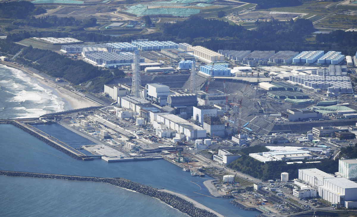 ▲日本東京電力公司21日向日本原子力規制委員會申請建造海底隧道，排放儲存在福島第一核電廠的核廢水，目標在2023年4月完成相關工程，春天開始排放。（圖／美聯社／達志影像）