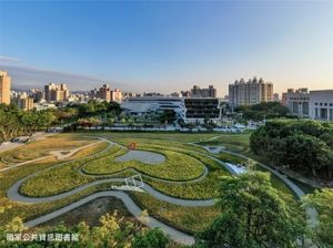 報導 ▲位處南區的國圖館特區文教氣息濃厚。(圖/資料圖片)