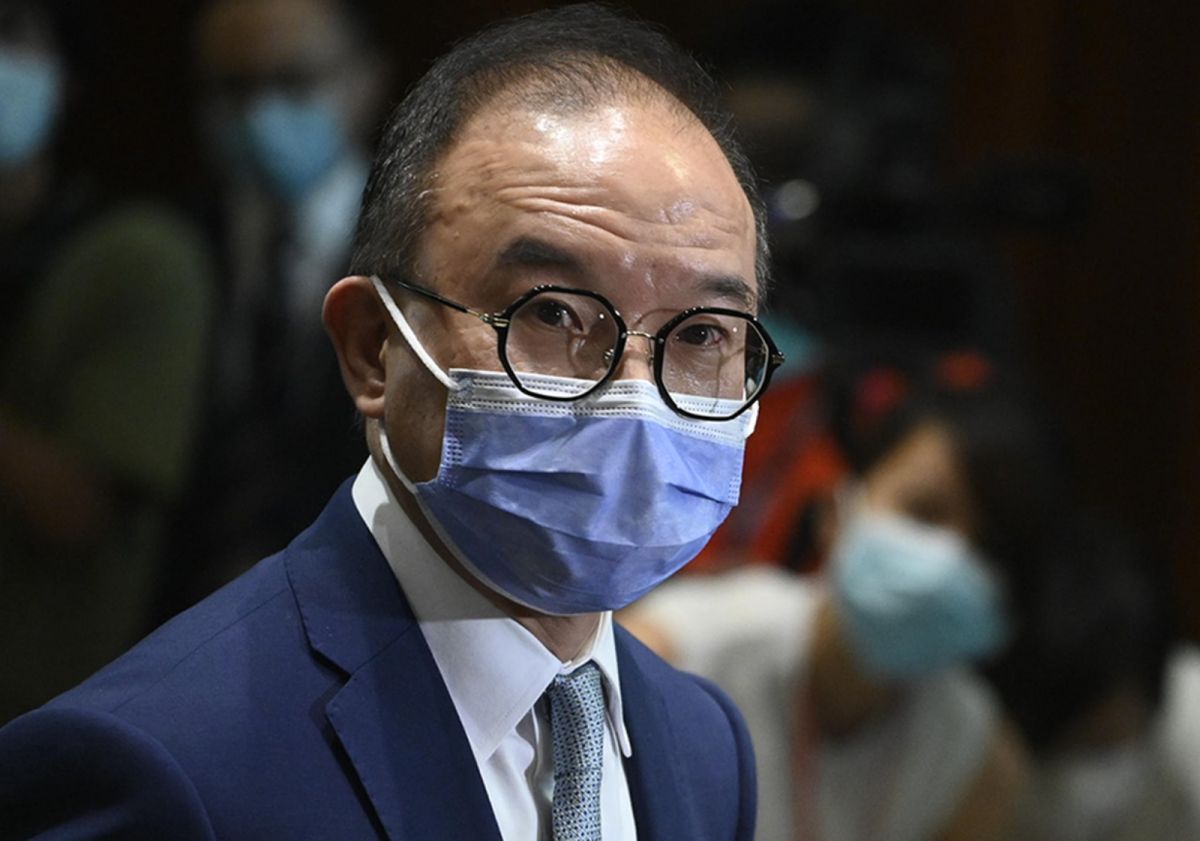香港官員也要學戰狼?不滿選制被質疑 2度去信外媒開罵