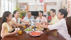 ▲486團購指出,民眾在挑選電子鍋具時,也要關注安全性相關功能。(圖/486團購提供) ▲486團購指出,民眾在挑選電子鍋具時,也要關注安全性相關功能。(圖/486團購提供)
