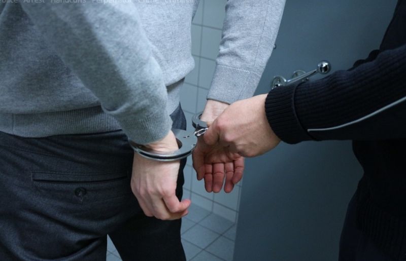 ▲手銬,逮捕,犯法。（圖／示意圖／翻攝pixabay）