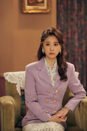 ▲《華燈初上》「Rose MAMA」林心如在第二部即將面臨眾人的指控。(Netflix、百聿數碼提供) ▲《華燈初上》「Rose MAMA」林心如在第二部即將面臨眾人的指控。(Netflix、百聿數碼提供)