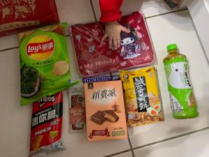 這是全家福袋中所有的內容物。(圖/臉書社團《7-11全家 各超商新品資訊共享》) ▲這是全家福袋中所有的內容物。(圖/臉書社團《7-11全家 各超商新品資訊共享》)