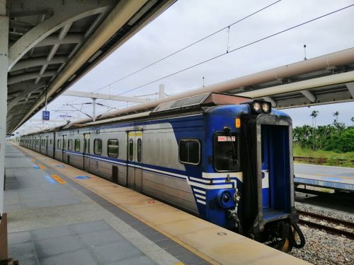 元旦跨年活動多 台鐵總加開141班次 ▲台鐵今(31)日表示,31日及元旦當天加開23班的跨年活動列車。(圖/台鐵提供)