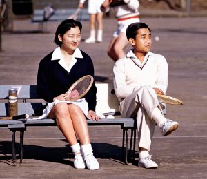 ▲美智子與明仁在網球場相遇，隨後共譜「網球場浪漫史」。（圖／美聯社／達志影像）
