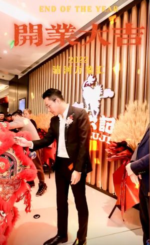 大S ▲大S離婚後未出惡言,不影響汪小菲事業發展。(圖/翻攝張蘭抖音)