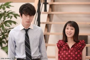 ▲清野菜名、坂口健太郎（左）劇中沒愛卻結婚。（圖／WAKUWAKU JAPAN）