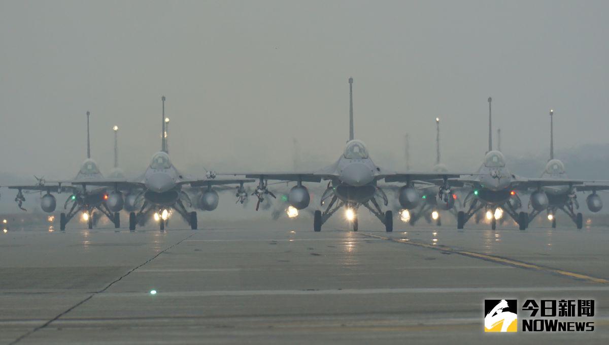 ▲空軍嘉義基地8月10日將舉行營區開放，第四聯隊F-16V戰機將展示性能。(圖／記者呂炯昌攝)