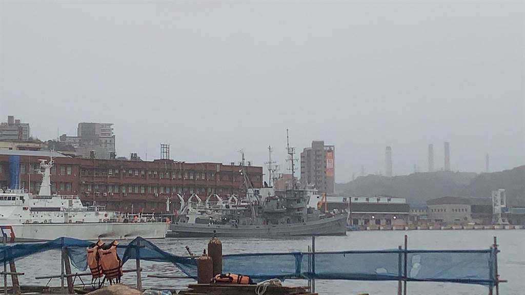 海軍「大台艦」停泊基隆港火警！艦指部：人員裝備無傷損
