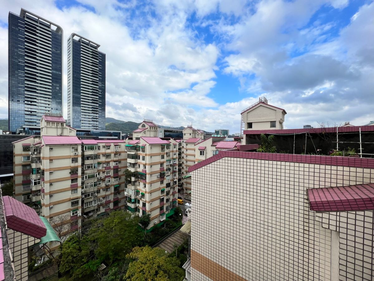 房市/10年國宅總交易王 量大還有4優勢