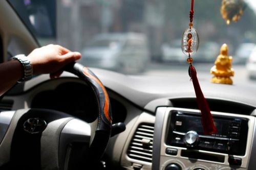 汽車內別放「1物品」！譚敦慈：夏季天氣熱超毒　久了恐罹患癌症
