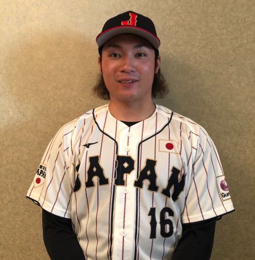 ▲火腿強投伊藤大海穿上日本武士全新球衣。（圖／取自日本火腿官方推特）	