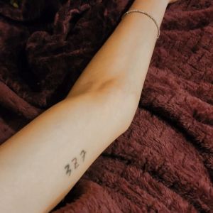 ▲Keanna 13日的圖文被質疑是在向ØZI示愛。(圖/Keanna IG) ▲Keanna 13日的圖文被質疑是在向ØZI示愛。(圖/Keanna IG)