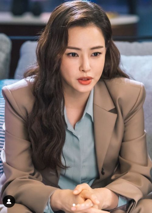 ▲李荷妮曾是韓國小姐,近來戲劇作品叫好叫座。(圖/翻攝李荷妮IG) ▲李荷妮曾是韓國小姐,近來戲劇作品叫好叫座。(圖/翻攝李荷妮IG)