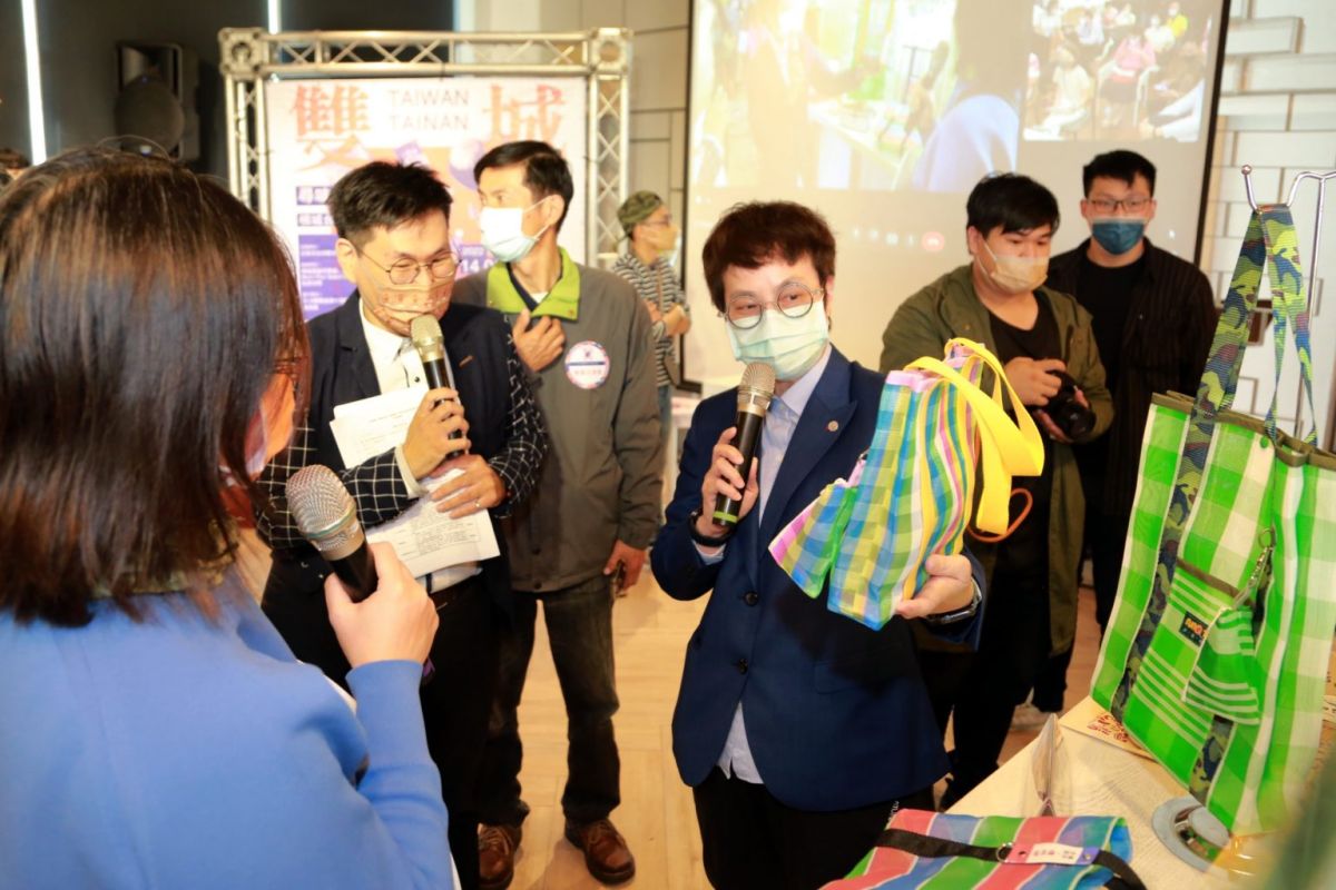 ▲副市長趙卿惠(右)表示，台南從2019年開始，就和檳城開啟文化交流。（圖／台南市觀光旅遊局）