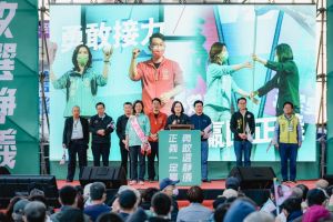 專訪/莫怪長輩不隨時代進步 林靜儀翻轉中二從傾聽開始 ▲林靜儀認為台灣花了那麼多力氣在選舉,民眾卻對代議士、執政黨不信任,其實是很不合理的事情。(資料畫面/林靜儀競選總部提供,2022.01.18)