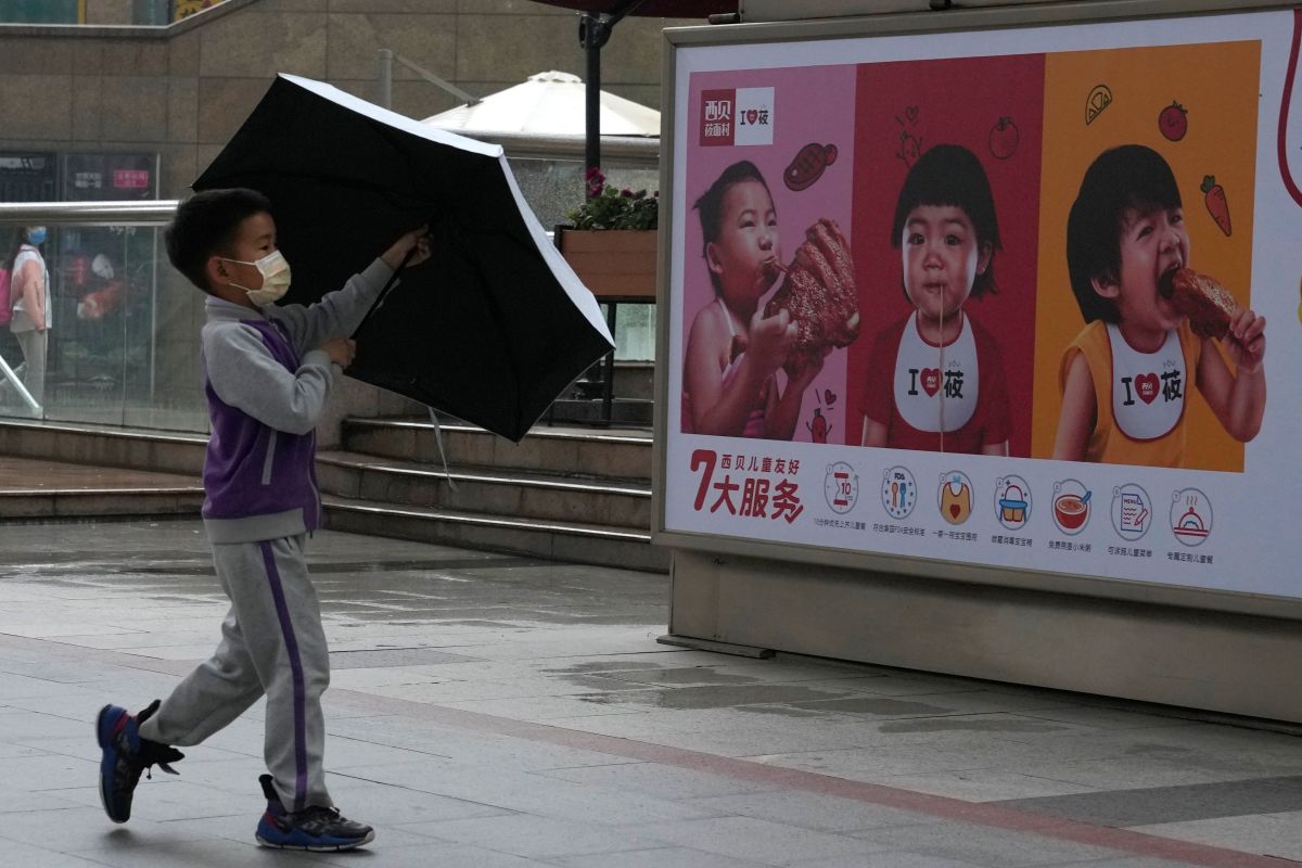 出生率創新低！中國2021新生兒少百萬人　進入零成長區間
