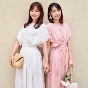 ▲日本美魔女川端步（左）與女兒（右）合照宛如姊妹。（圖／翻攝自Instagram @ayumi_kawabata_0822）