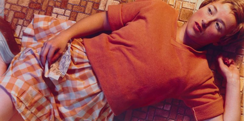 ▲知名女性攝影大師Cindy Sherman在1981年創作的彩色自拍照《Untitled #96》。（圖／佳士得Christie's官網）