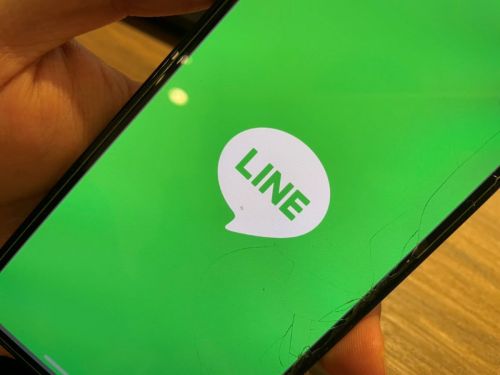 ▲本次盜用災情，被發現是「語音信箱」服務遭到濫用，駭客客嘗試登入你的 LINE，系統會發送簡訊驗證碼，隨後透過電信公司語音信箱預設密碼來聽取驗證碼。（示意圖／記者陳雅雲攝）